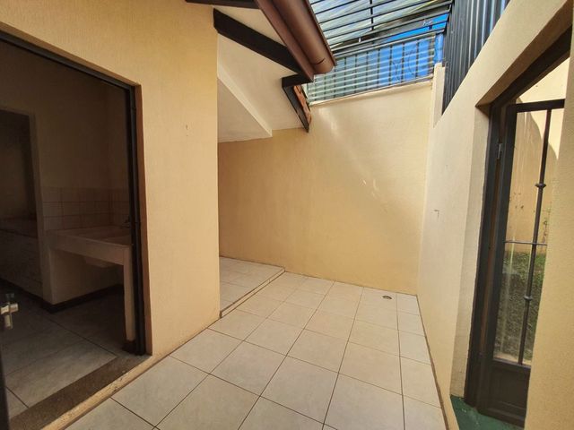 Mansion en Santa Barbara Heredia 4 Dormitorios 550 m2 — photo 5 of 15