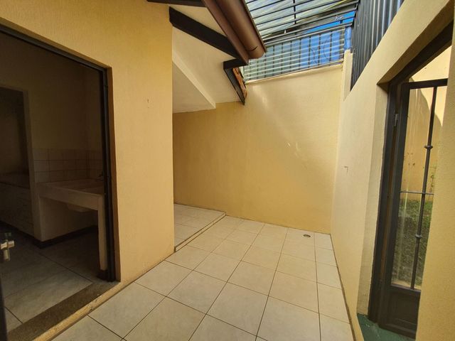 Mansion en Santa Barbara Heredia 4 Dormitorios 550 m2 — photo 6 of 15