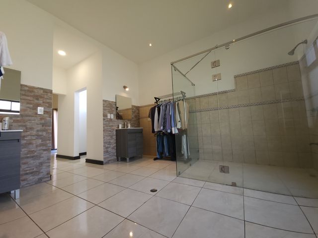 Residencia de Lujo en Ciudad Cariari | 862 m² de Terreno, Smart Home y Ubicación Estratégica — foto 18 de 18