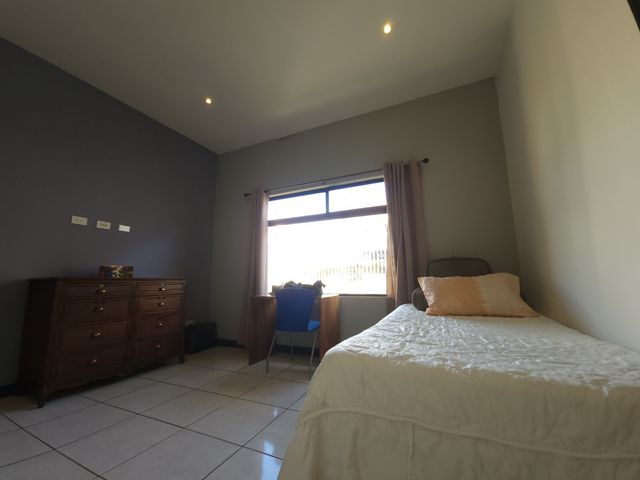 Residencia de Lujo en Ciudad Cariari | 862 m² de Terreno, Smart Home y Ubicación Estratégica — foto 11 de 18