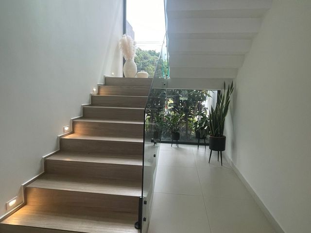 Exclusividad y Vistas al Golf en Valle del Sol, Lindora — foto 11 de 20