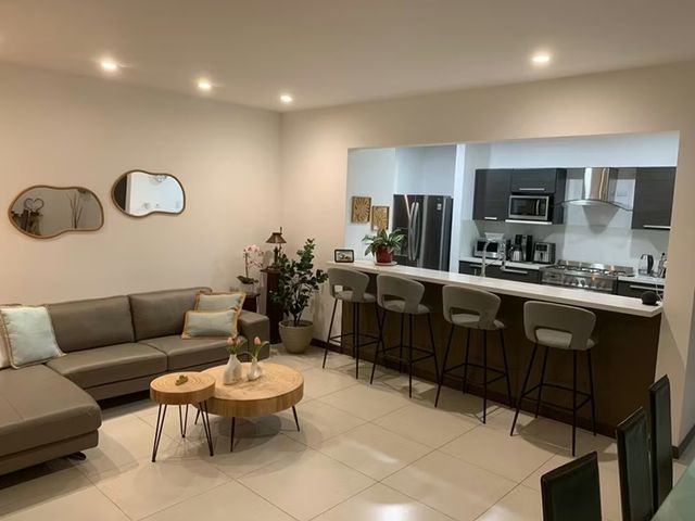 Moderna Casa en Condominio de Lujo – San Rafael de Escazú (Bello Horizonte) — photo 2 of 18