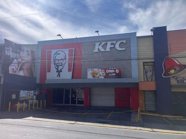 Local Comercial Premium de 395 m² – Ubicación Estratégica en Alajuela Centro — photo 4 of 6