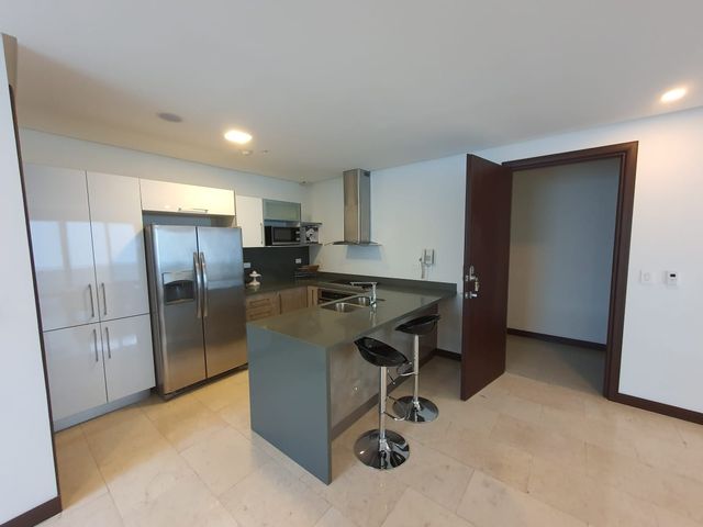 Alquiler de Apartamento de 2 Habitaciones – Nunciatura, Rohrmoser — photo 1 of 14