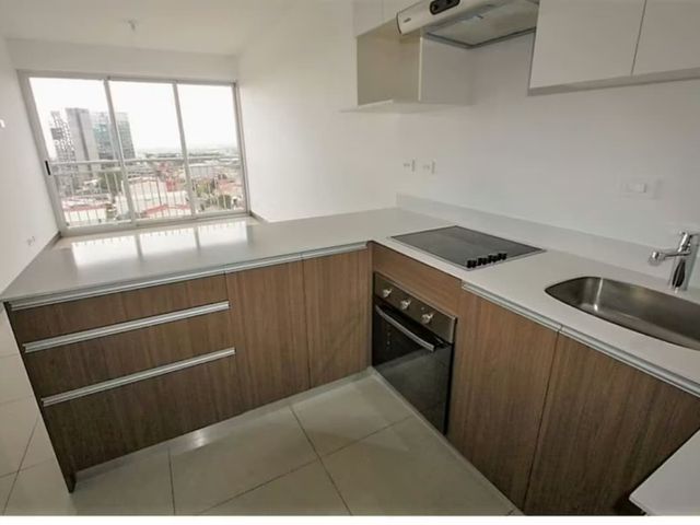 Moderno Apartamento en Nunciatura: Estilo, Vistas y Ubicación Privilegiada — photo 16 of 20