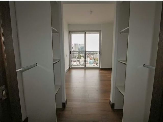 Moderno Apartamento en Nunciatura: Estilo, Vistas y Ubicación Privilegiada — photo 15 of 20