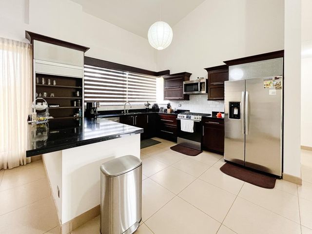 Casa Independiente en Río Oro, Santa Ana – 1,875 m² de Terreno — photo 10 of 20