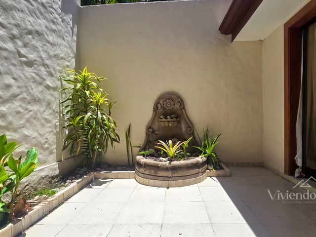Exclusiva Casa Esquinera - 3DOR/2.5BA - Jaboncillos, Escazú – Cerca de La Paco — photo 8 of 12