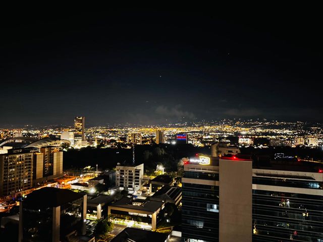 Exclusivo Apartamento de Lujo en SECRT Sabana – Piso 26 con Vistas Panorámicas — photo 3 of 9