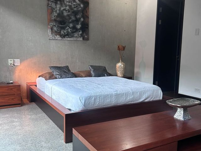 LOFT DE LUJO EN AVENIDA ESCAZÚ - 84 M2 — photo 1 of 9