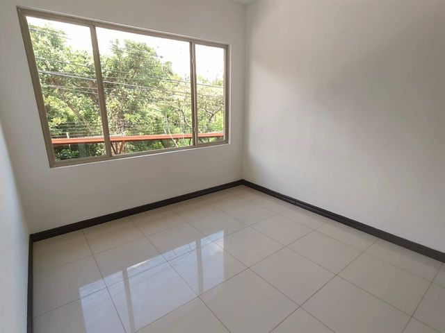 Residencial Flor de Itabo, Heredia - 3DOR/1.5BA - 145 m2 — photo 11 of 20
