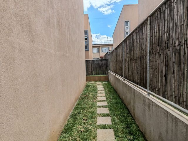 Residencial Flor de Itabo, Heredia - 3DOR/1.5BA - 145 m2 — photo 10 of 20
