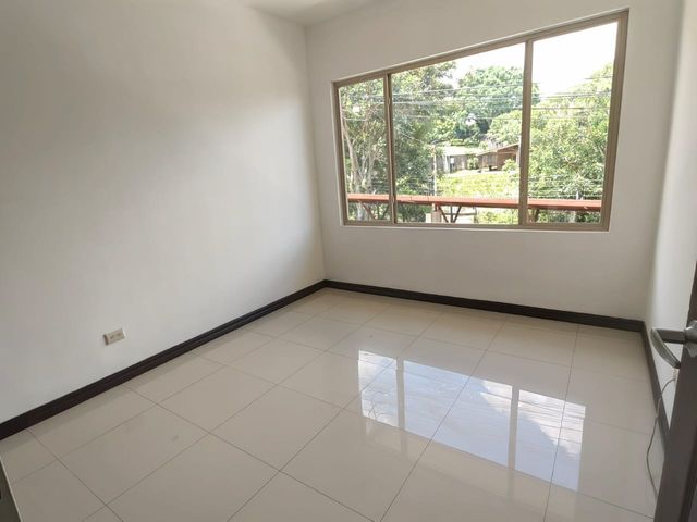 Residencial Flor de Itabo, Heredia - 3DOR/1.5BA - 145 m2 — photo 4 of 20