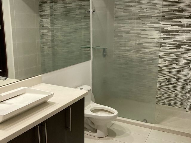 Exclusivo de 4 Hab + Servicio | Terraza de 36 m2 | Cerca de Hospital Metropolitano — photo 14 of 14