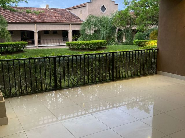 Exclusivo de 4 Hab + Servicio | Terraza de 36 m2 | Cerca de Hospital Metropolitano — photo 13 of 14