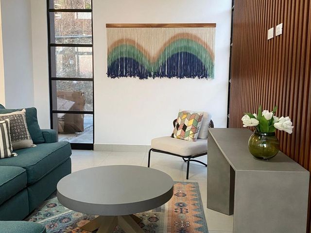 Residencia Contemporánea de Lujo 6BR/6BA en Mar Vista — photo 11 of 18