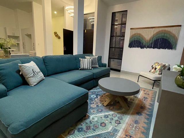 Residencia Contemporánea de Lujo 6BR/6BA en Mar Vista — photo 3 of 18