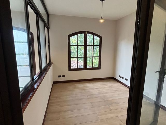 Residencia Colonial de 354 m² – San Rafael de Escazú — photo 11 of 20