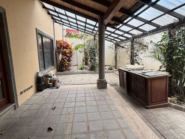 Residencia Colonial de 354 m² – San Rafael de Escazú — photo 8 of 20