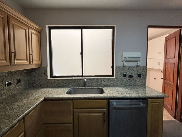 Residencia Colonial de 354 m² – San Rafael de Escazú — photo 7 of 20