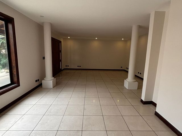 Residencia Colonial de 354 m² – San Rafael de Escazú — photo 12 of 20