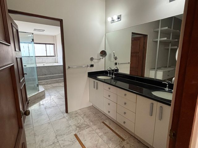 Residencia Colonial de 354 m² – San Rafael de Escazú — photo 15 of 20