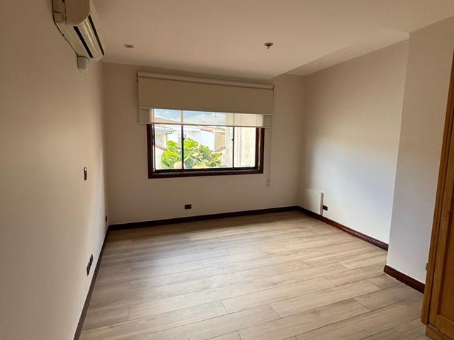 Residencia Colonial de 354 m² – San Rafael de Escazú — photo 6 of 20