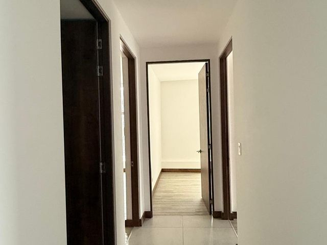Apartamento en Hyde Park, Rohrmoser – 3 Habitaciones y Servicio — photo 8 of 15