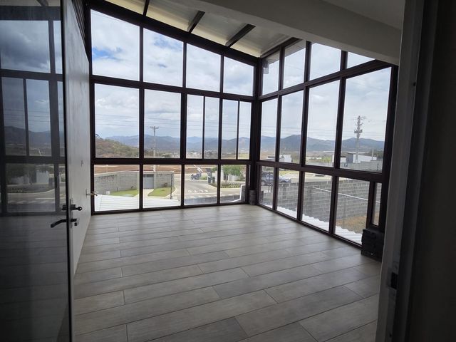 Casa Contemporánea en Condominio Montezuma | 3DOR / 2.5BA | 250 m² — photo 17 of 20