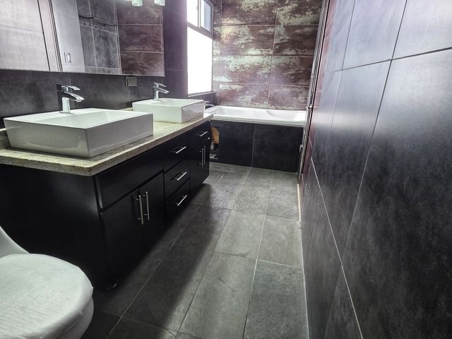 Casa Contemporánea en Condominio Montezuma | 3DOR / 2.5BA | 250 m² — photo 16 of 20