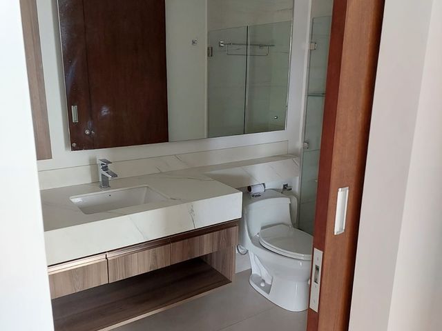 Flats 21, Lomas del Valle, Santa Ana - 2DOR/2.5BA - 205 m2 *** SIN MUEBLES *** — photo 10 of 18