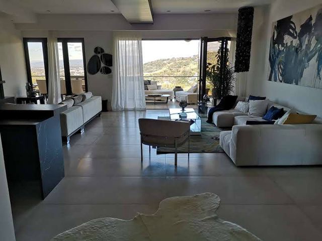 Flats 21, Lomas del Valle, Santa Ana - 2DOR/2.5BA - 205 m2 *** SIN MUEBLES *** — photo 9 of 18