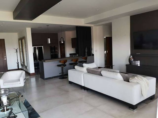 Flats 21, Lomas del Valle, Santa Ana - 2DOR/2.5BA - 205 m2 *** SIN MUEBLES *** — photo 6 of 18