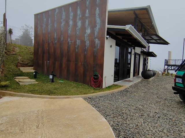 Casa Santiago — photo 12 of 17