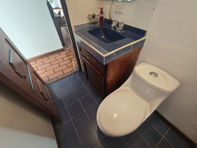 Venta de Casa en Residencial Montenegro, Alajuela — photo 5 of 18