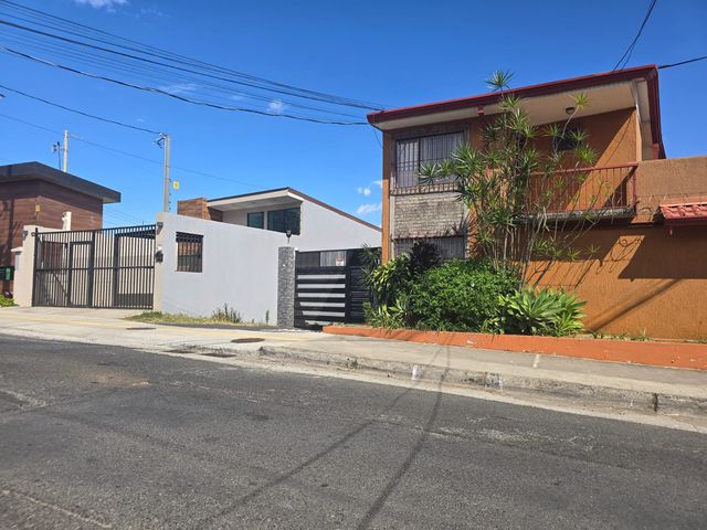 Venta de Casa de una planta en San Rafael, Heredia — photo 20 of 20