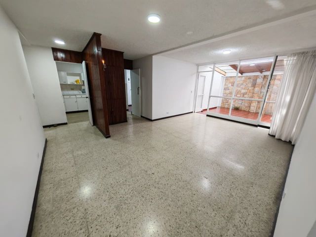 Venta de propiedad con cuatro apartamentos en Montelimar, Guadalupe — foto 2 de 5