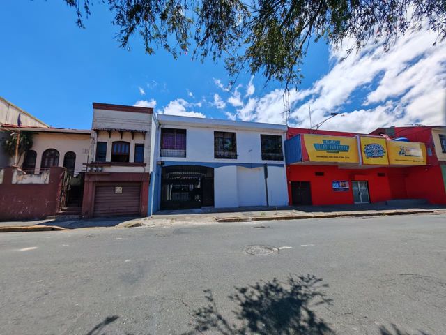 Venta de propiedad en el Centro de San José, por el Barrio Chino — foto 1 de 5