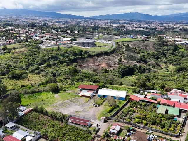 Venta de Lote de 10.000 m2 para desarrollo de condominio en Los Ángeles de Santo Domingo — foto 1 de 5
