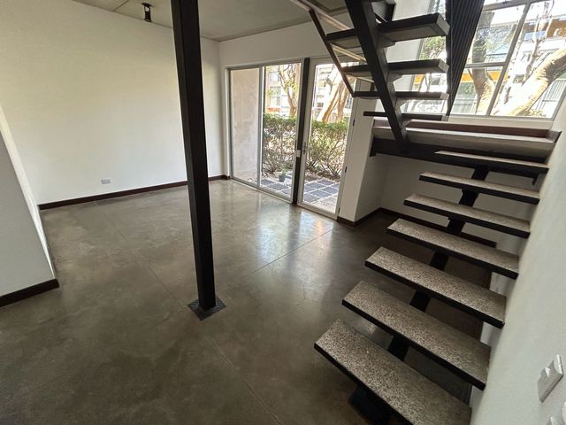 Loft in Santa Ana Downtown — photo 12 of 16