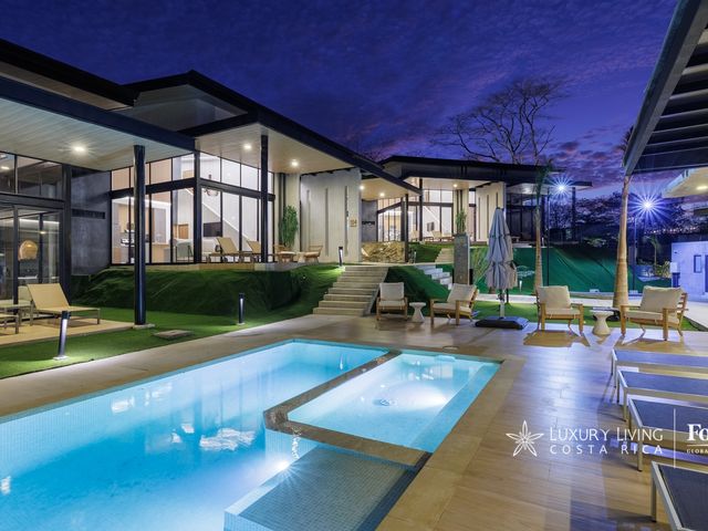 Luxury Villas Investment Property in Tamarindo, Costa Rica — photo 1 of 21
