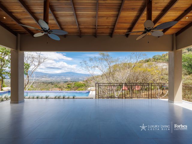 21343 - Private Atenas Home, Infinity Pool, Large Terrace & Views — photo 8 of 21