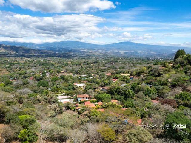 21343 - Private Atenas Home, Infinity Pool, Large Terrace & Views — photo 3 of 21