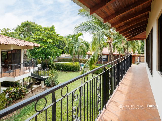 21348 - Casa Arenas Retreat, Playa Potrero, Guanacaste — photo 13 of 17