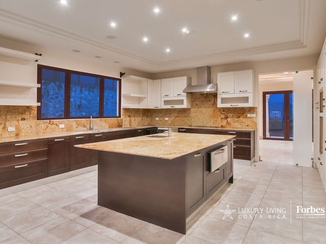 21350 - Luxury home, Cerro Real with private pool and four bedrooms — photo 16 of 21