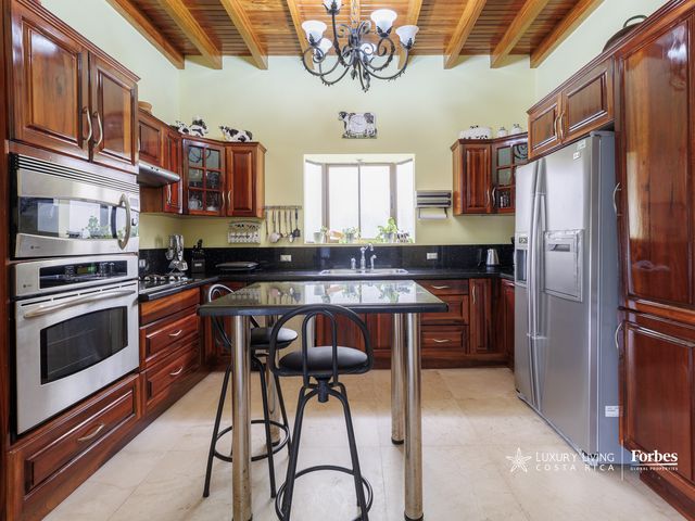 21352 - Family Residence: Security and Strategic Location, Altamonte — photo 6 of 19
