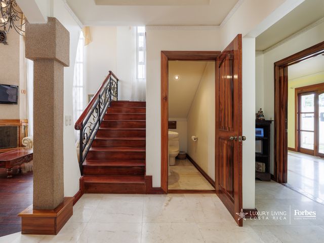 21352 - Family Residence: Security and Strategic Location, Altamonte — photo 3 of 19