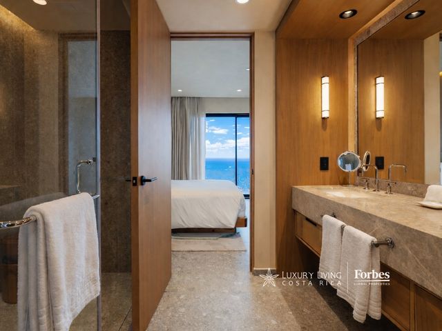 21362 - Waldorf Astoria Panoramic Oceanview Residence — photo 8 of 18