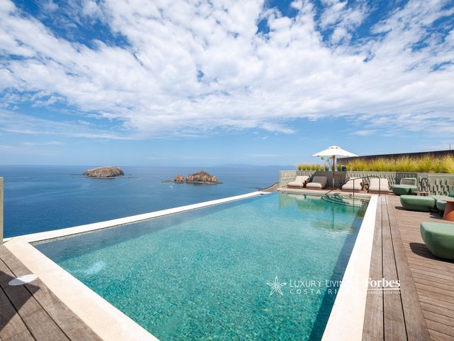 21362 - Waldorf Astoria Panoramic Oceanview Residence — photo 17 of 18