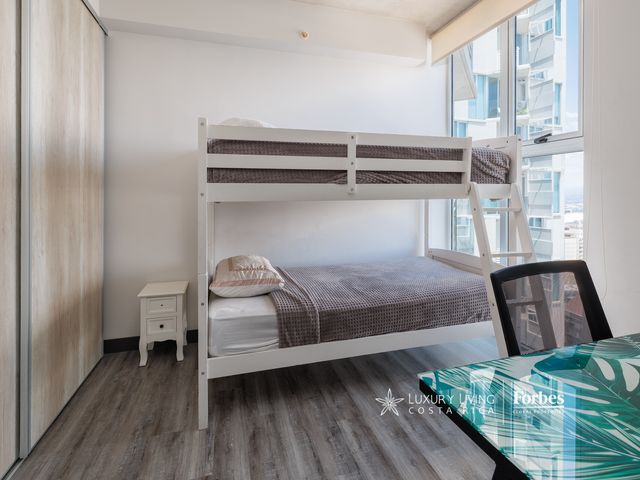 Bathroom — 21365 - Turn-key apartment at SCRET Sabana, 25th floor, Two bedrooms, photo 11 of 12